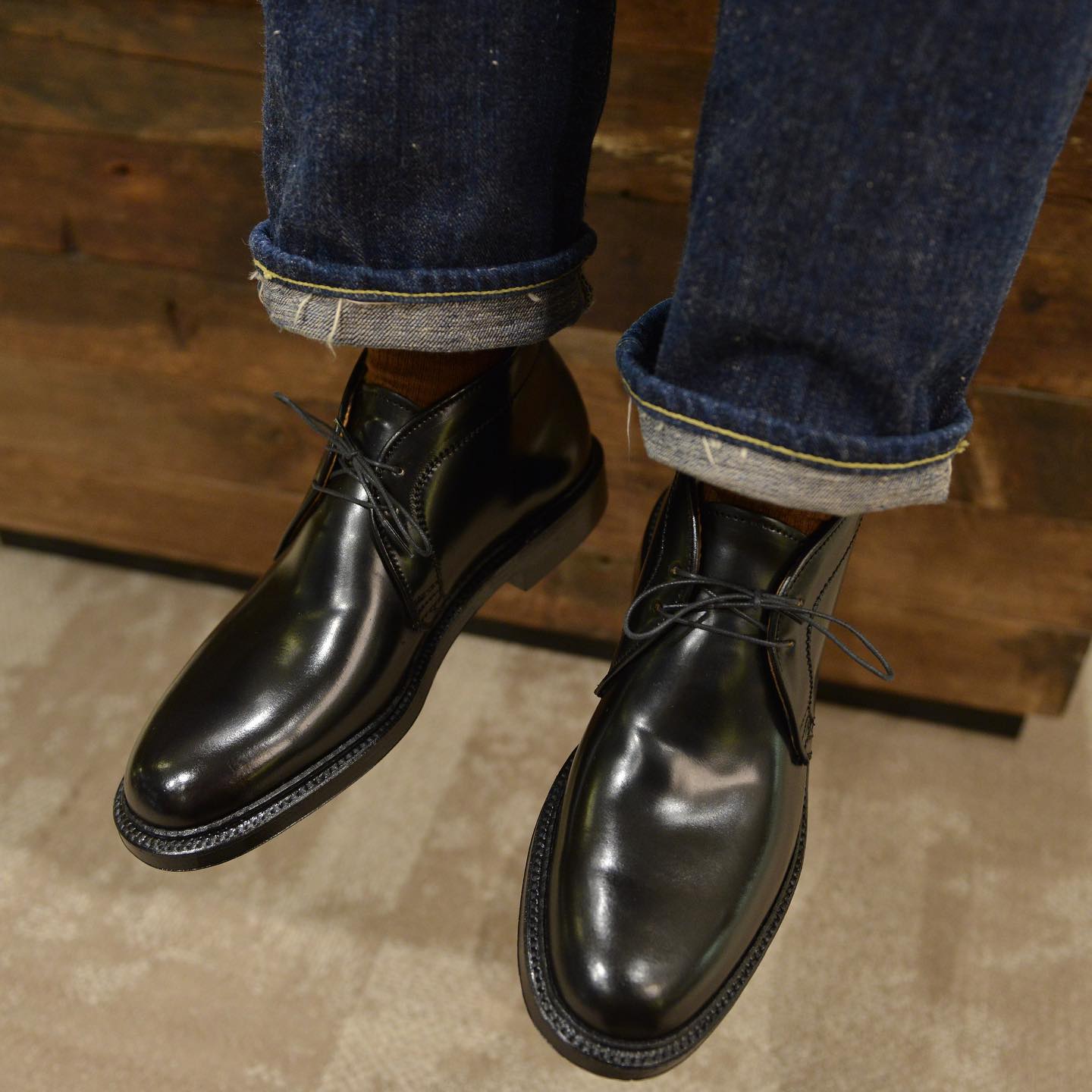 Alden sale black chukka