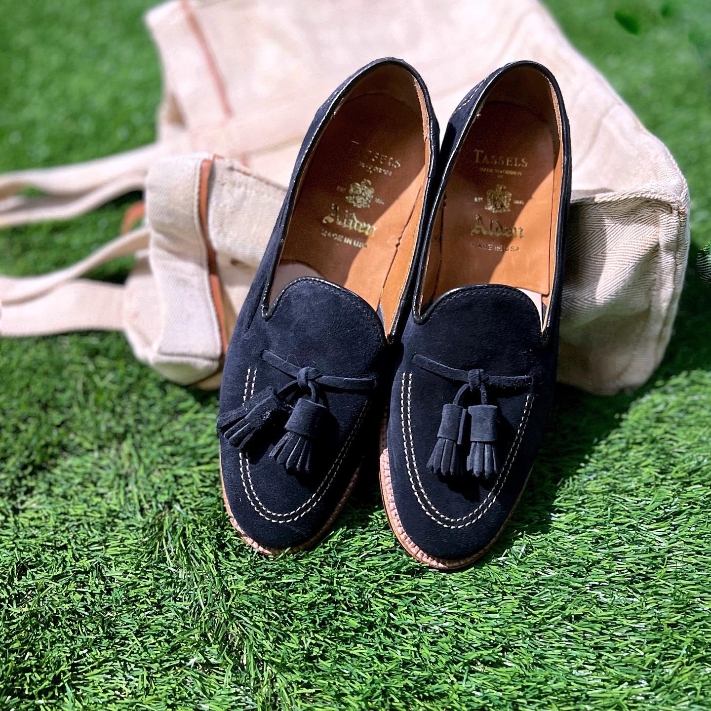 Alden deals blue suede